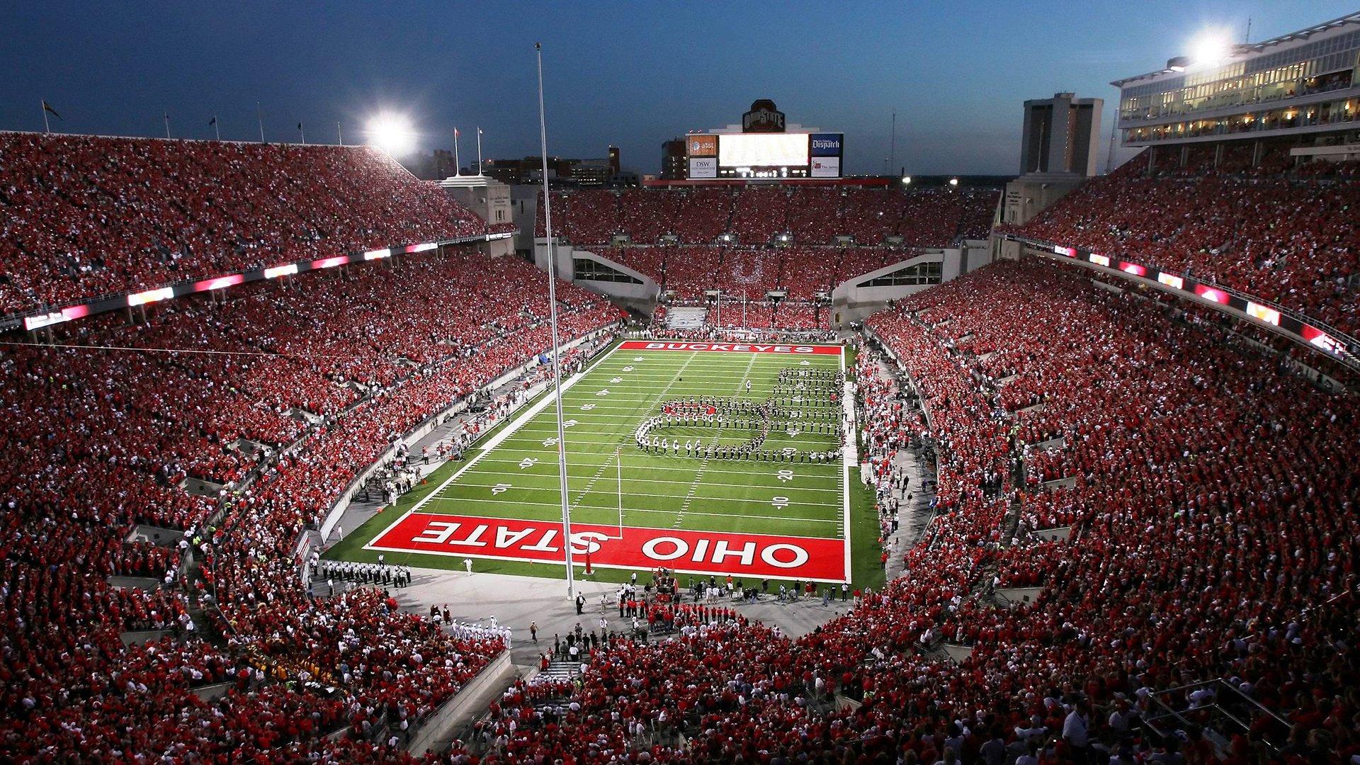 世预赛惊魂夜，卢克·肖送点陷危机 斯通斯头槌救主 英格兰1-1憾平匈牙利